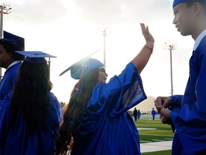 Financial Literacy Is Required For Hawai‘i Grads. Are Schools Ready?