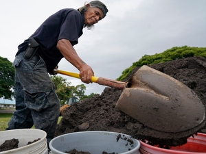 Storm-Scarred Areas Of Big Island Brace For Another Hurricane