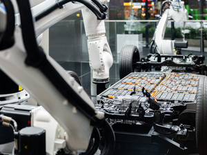Colorado’s new battery recycling bill is a start, but communities still need more protection