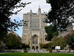 Yale students, faculty and alumni mobilize against potential DOJ settlement