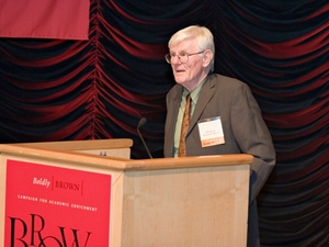 Pulitzer Prize-winning Brown historian Gordon Wood dies at 92 after being struck by car