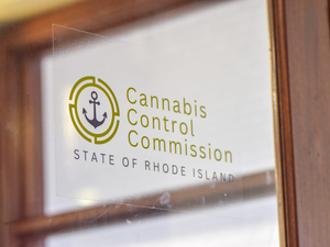 Federal judge poised to dissolve injunction that halted RI’s cannabis retail licenses