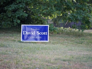 Scott’s rivals take a break from politics after the longtime congressman’s death upends the election