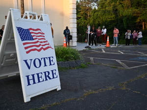 Democratic voters eclipsed Republicans during Georgia’s election. What does that mean for November?