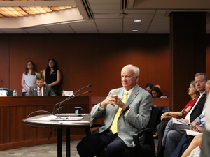 Georgia lawmakers advance bill to delay voting machine changes until 2028 presidential election