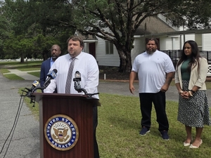Warnock calls for Georgia data center moratorium