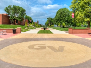 Graceland, Grand View universities announce partnership for accelerated degrees path