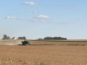 With McConnell back, Senate ag committee advances farm bill on party lines
