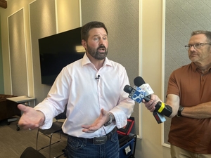 Iowa Down Ballot: Buried college study, Libertarian ballot drama, marijuana debate