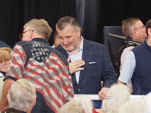 Sen. Ted Cruz criticizes Democrats as ‘Marxists and Islamists’ at Hinson event in Iowa