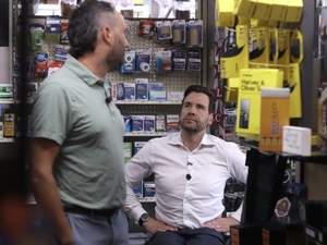 Rural Iowa pharmacy owner tells Josh Turek federal action needed to stay open 