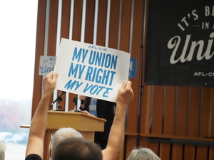 Labor groups rally for Iowa Democrats in weekend push before Election Day