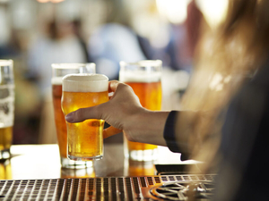 Here’s to Schlitz beer and the bar that helped make Manhattan’s Aggieville famous