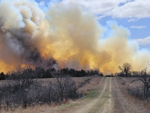 Emergency personnel work to control numerous southwest Kansas wildfires 
