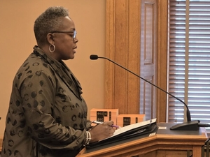 As Kansans lose SNAP benefits, state lawmakers examine system hurdles
