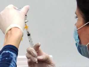 Kansas COVID cases low as infections trend upward nationwide