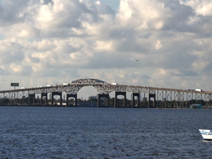 Group criticizes state for late, lenient pollution enforcement in Lake Charles