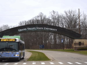 GVSU faculty, staff and students write to trustees expressing distrust in university’s ‘direction’