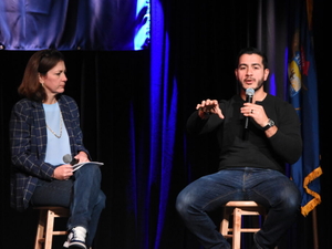 El-Sayed talks corporate money, healthcare, artificial intelligence at Lansing town hall