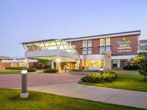 Allina hospital doctors vote to authorize strike at Mercy and Unity hospitals