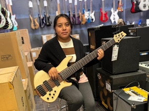 Lawmakers, clergy call for humanitarian release for woman in Texas detention center