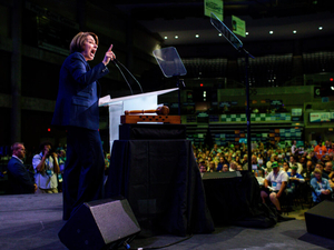 Klobuchar fights off challenge from left, wins DFL convention nod in bid for governor