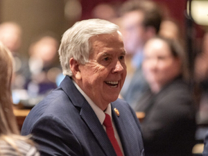 Audit finds former Missouri Gov. Mike Parson’s state flights often lacked a public purpose