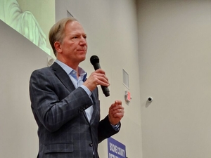 Missouri Republicans push change that would make it harder to collect taxes on private planes