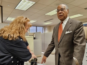 Missouri congressional incumbents flush with cash heading into primary election