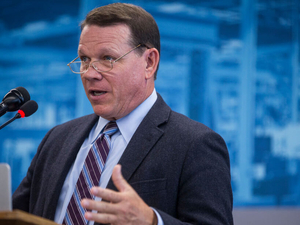 Missouri congressman urged leniency for Ponzi schemer who hired longtime consultant