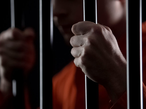 State auditor suspends Kalispell bail bondsman