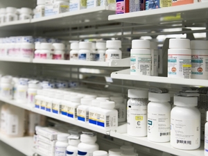 Hospitals, clinics want Nevada to bolster protections for discount drug program