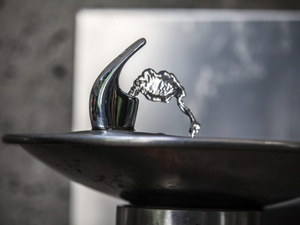 Local heat mitigation plans lack details on access to public drinking water