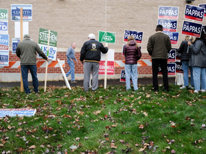 Ayotte signs law raising cap on anonymous campaign donations