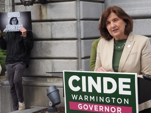 Why do Republicans keep calling Cinde Warmington an opioid lobbyist? Here’s the backstory.