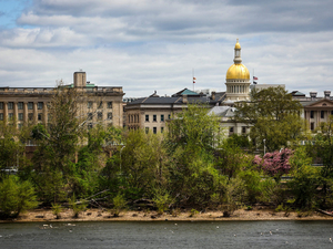 Mixed reception in Trenton for union-backed bill to revamp school health benefits