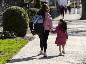 NJ lawmakers approve extra mental health support for schools