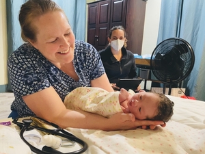 Bill advances to update NJ’s 19th-century midwife laws