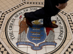 NJ lawmakers weigh AI regulations amid industry and safety expert clash