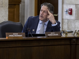 NJ lawmaker wants to blunt impacts of AI in the workplace