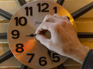 Making daylight saving time permanent is a bad idea