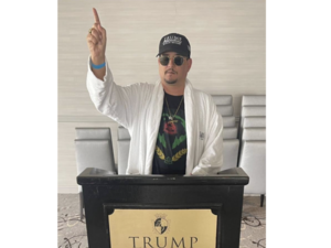 Trump-supporting Cuban dissident says NM ICE lockup denied him legal documents