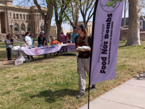 Roswell anti-war group allowed to resume distributing food at plaza after lawsuit settlement
