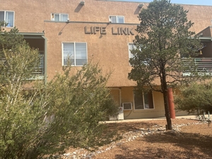 Former New Mexico homelessness nonprofit director settles allegations she misused federal money
