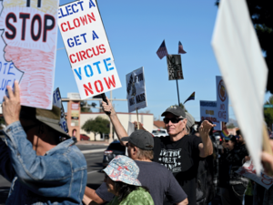 Santa Fe, Las Cruces No Kings events focus on early voting