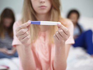 As federal teen pregnancy prevention grants get cut, efforts in Ohio try to keep helping