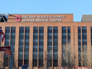 Les Wexner stepping down as chair of Ohio State University Wexner Medical Center Board