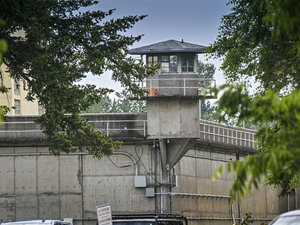 Federal appeals court blocks restrictions on placement of trans women in Oregon prisons 