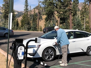 State rebates on electric vehicle purchases, leases opens again