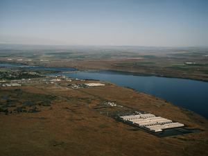 Kotek data center advisors say no moratoriums, call for more state-local partnership, transparency